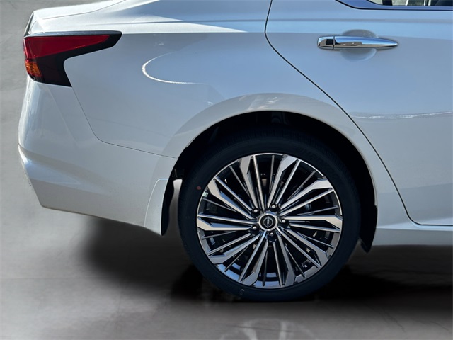 2025 Nissan Altima 2.5 SL photo 29