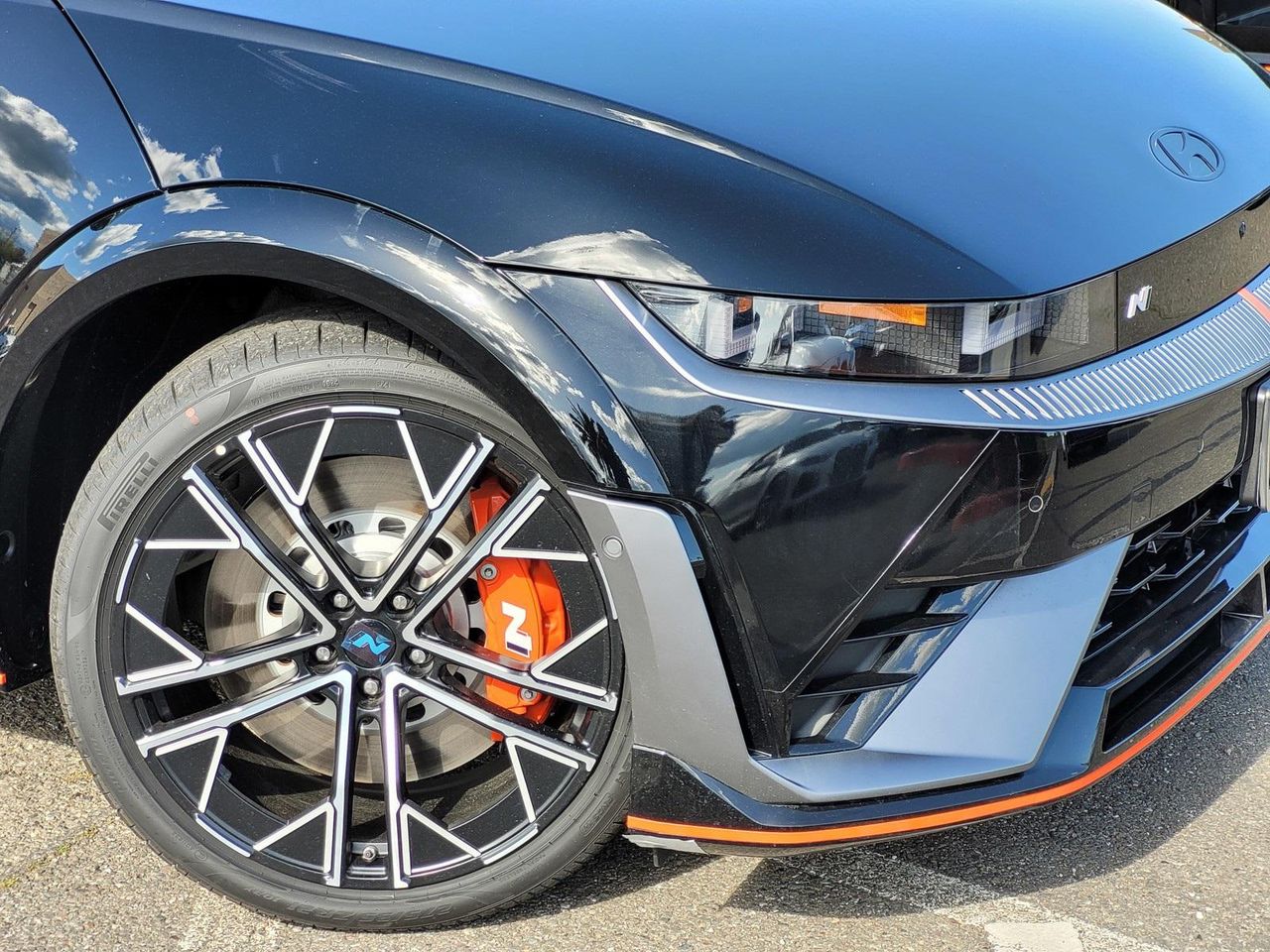 2025 Hyundai Ioniq 5 N photo 2