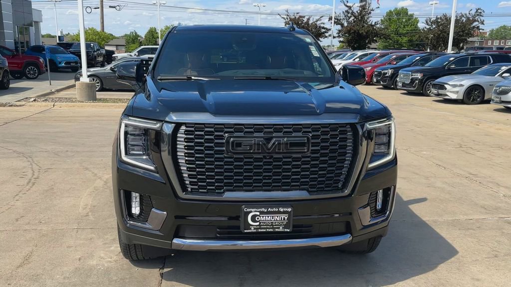 2024 Gmc Yukon Denali Ultimate photo 3