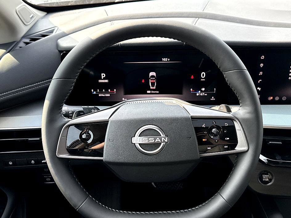 2025 Nissan Murano SL photo 13