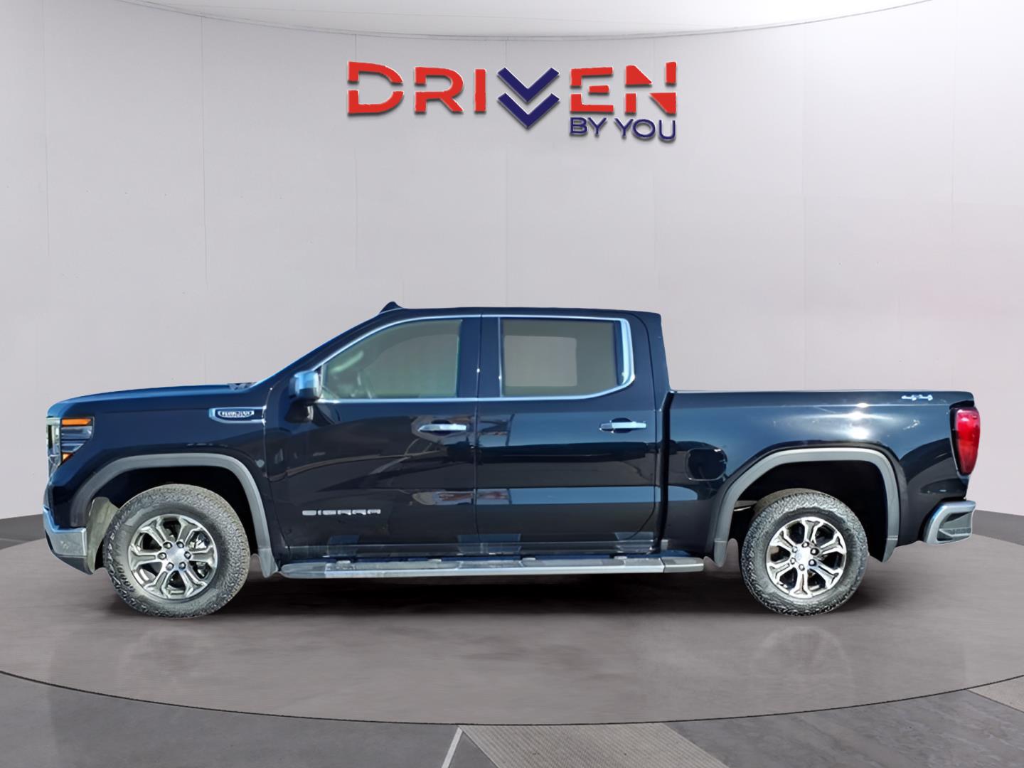 2024 Gmc Sierra 1500 SLT photo 2