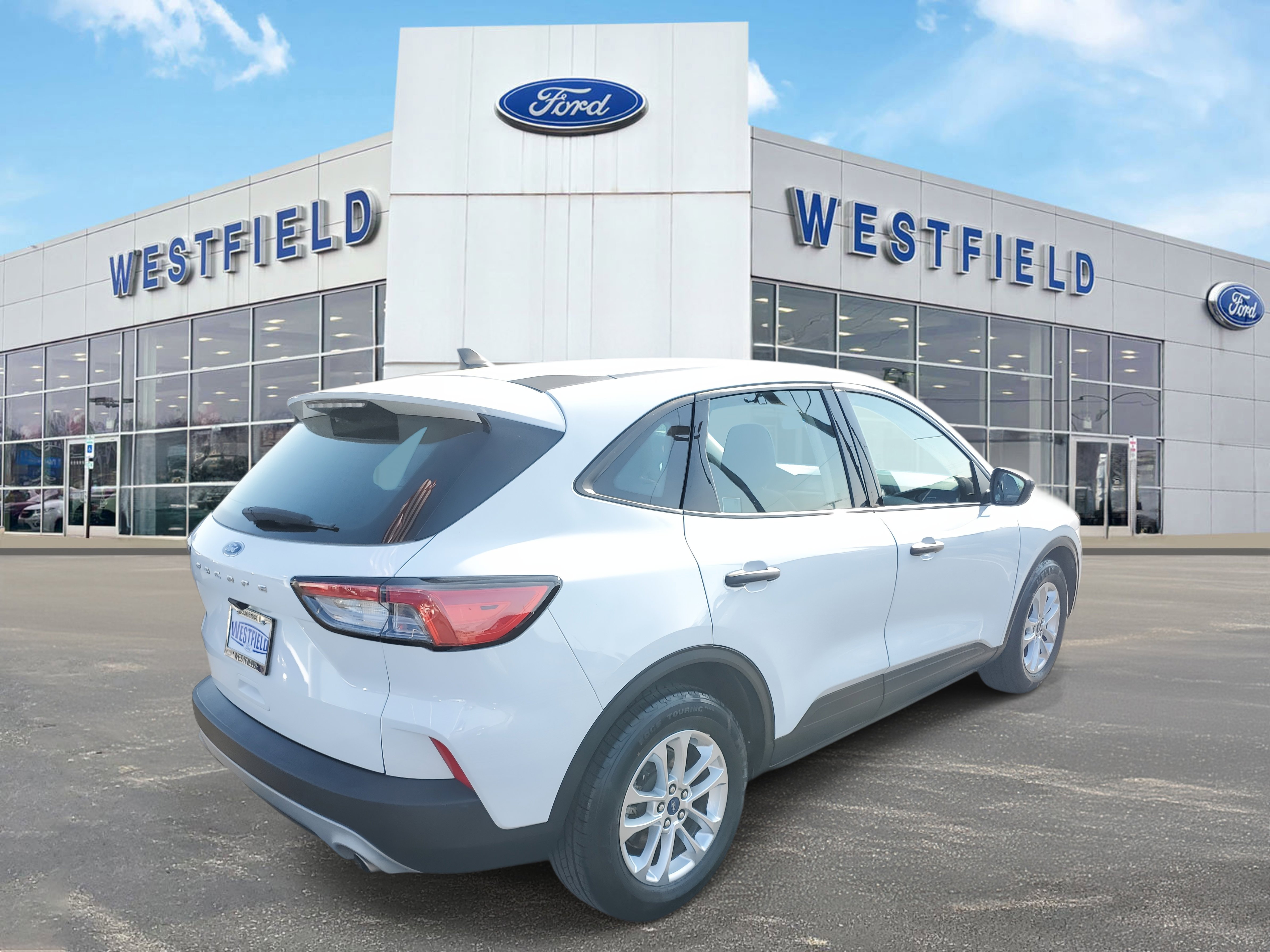 2022 Ford Escape S photo 4