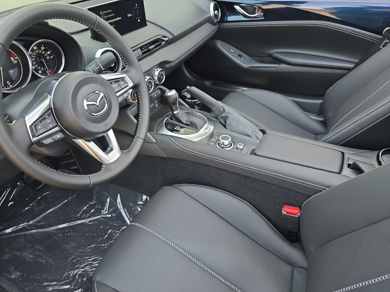 2025 Mazda MX-5 Miata Miata Grand Touring photo 10