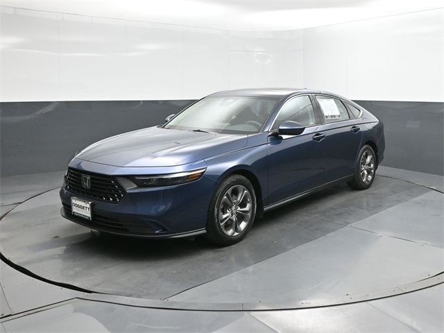 2023 Honda Accord EX's photo