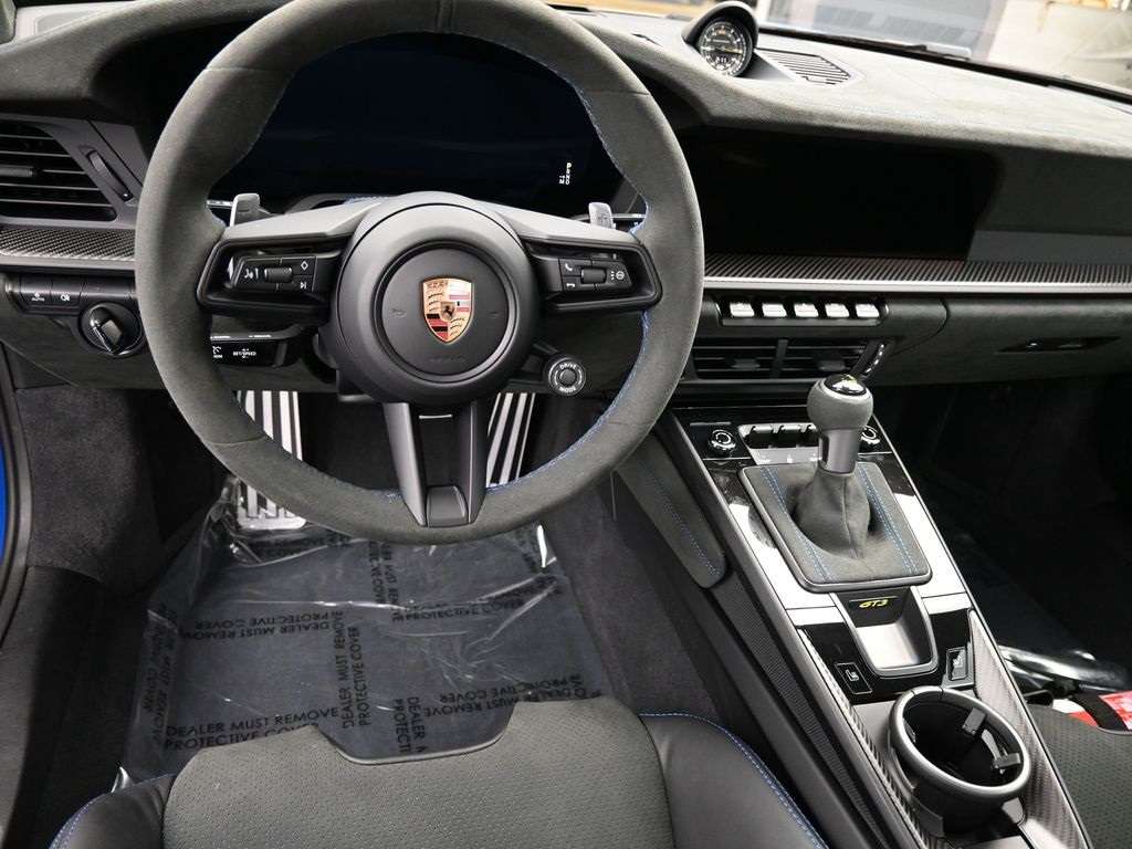 2025 Porsche 911 GT3 photo 5