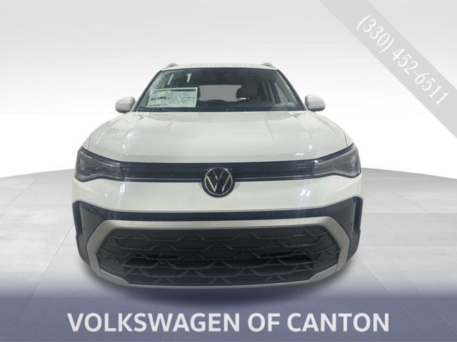 2026 Volkswagen Taos SE's photo