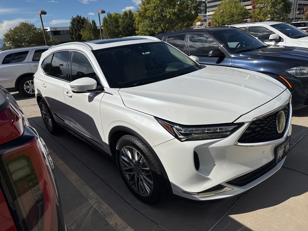 2022 Acura MDX Advance SH-AWD photo 2