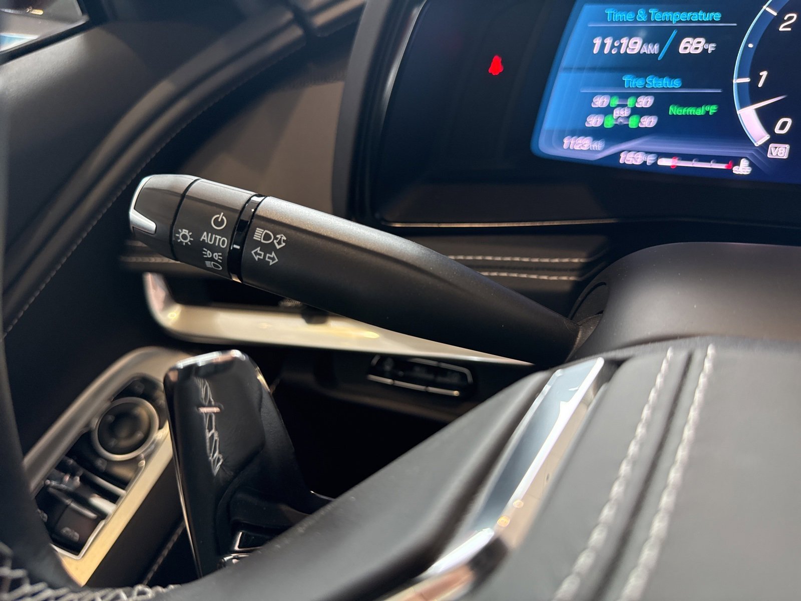 2025 Chevrolet Corvette 2LT photo 32