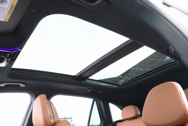 2025 Mercedes Benz GLC 300 4MATIC photo 7