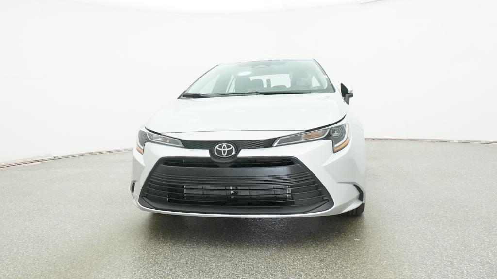 2026 Toyota Corolla LE photo 2