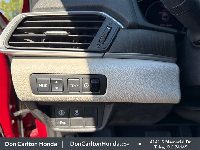 2018 Honda Accord Touring photo 15