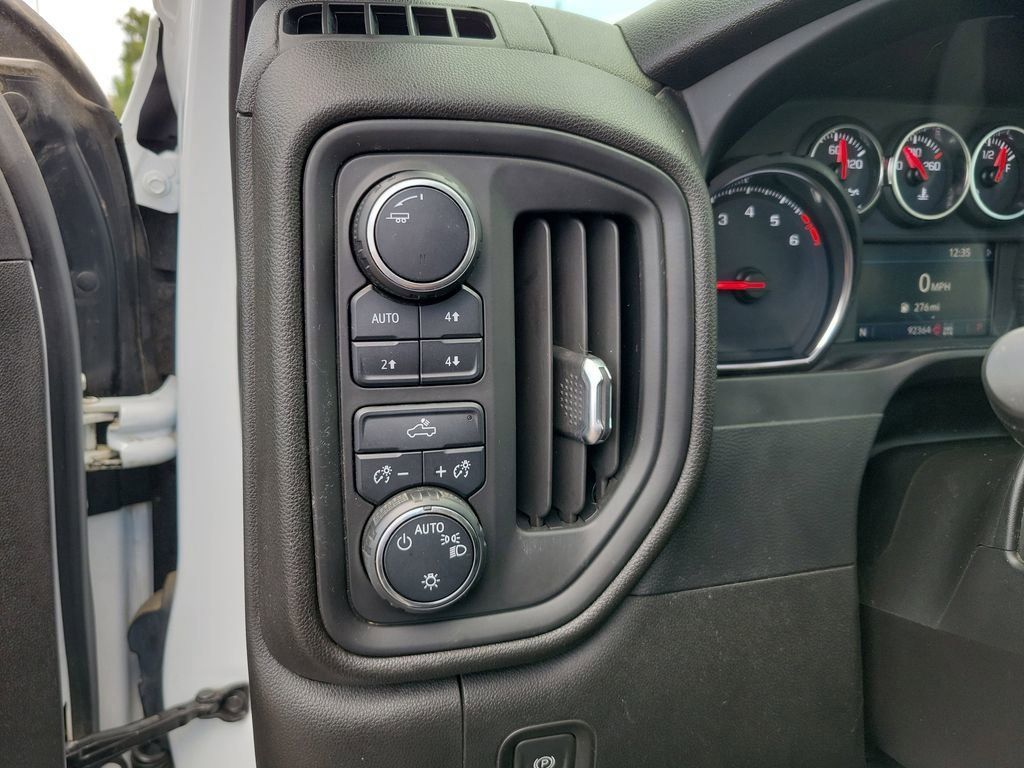 2021 Chevrolet Silverado 1500 Custom Trail Boss photo 9