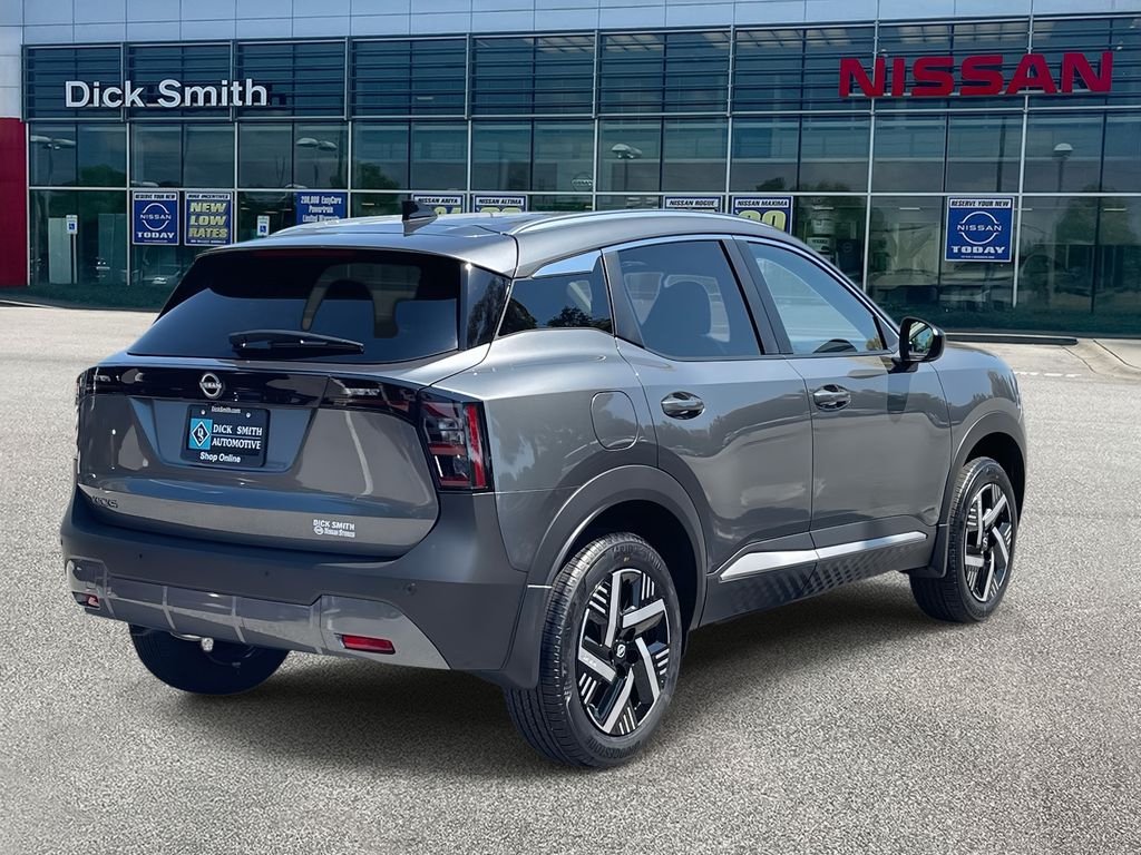 2026 Nissan Kicks SV photo 4