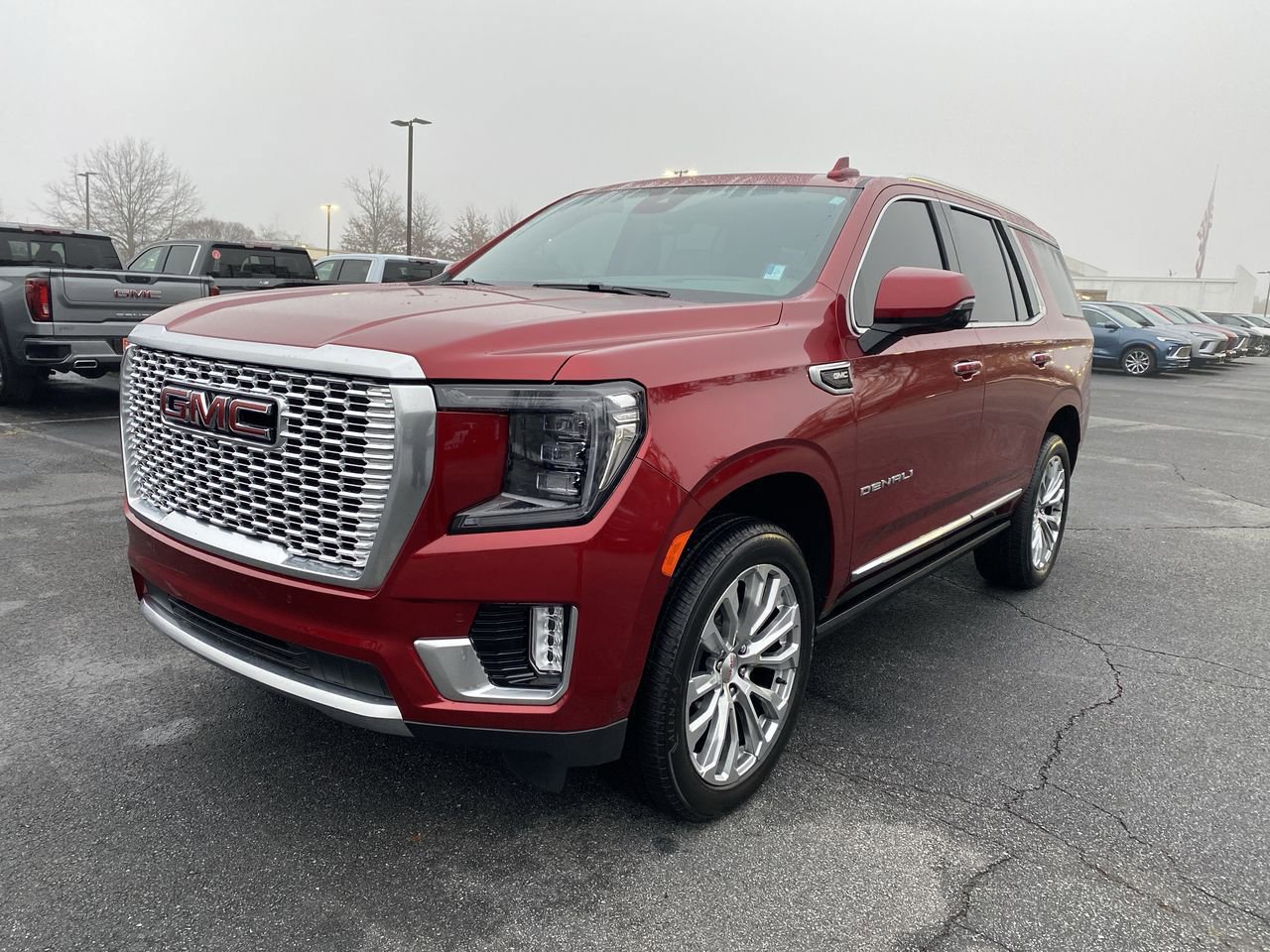 2024 GMC Yukon Denali's photo