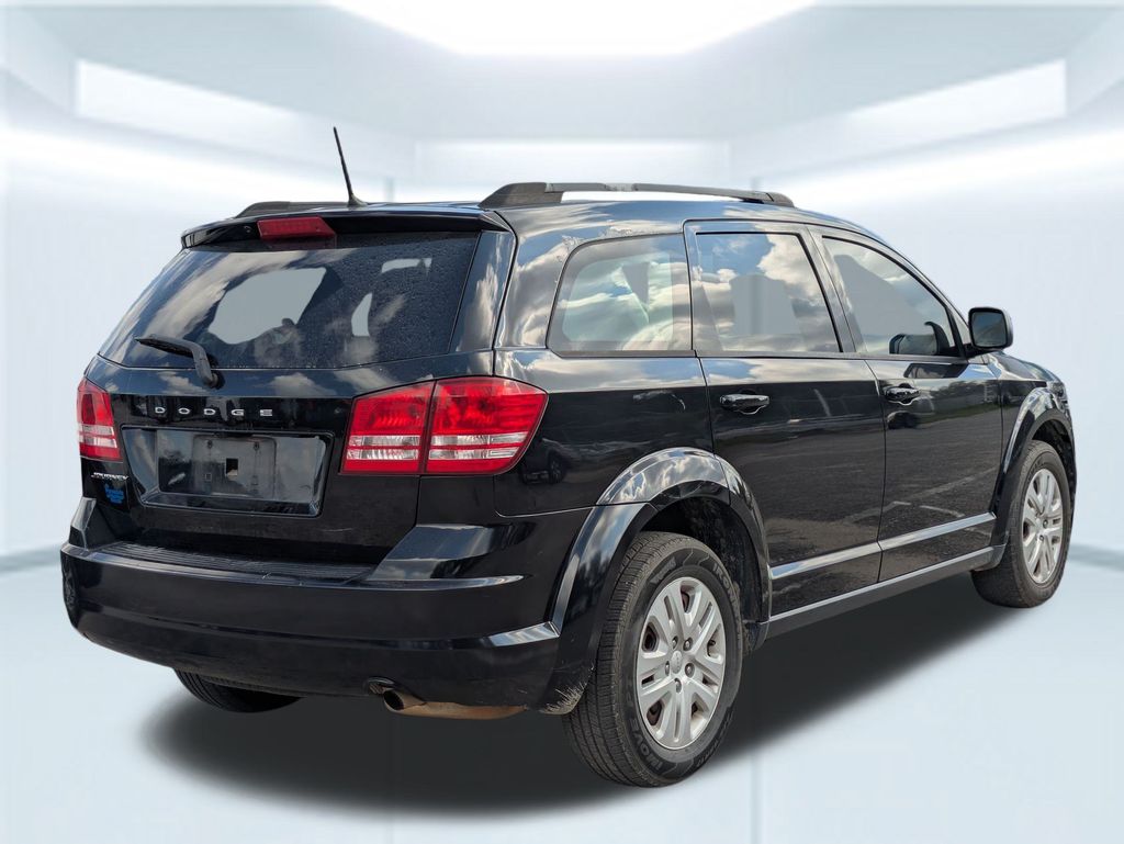 2019 Dodge Journey SE photo 2