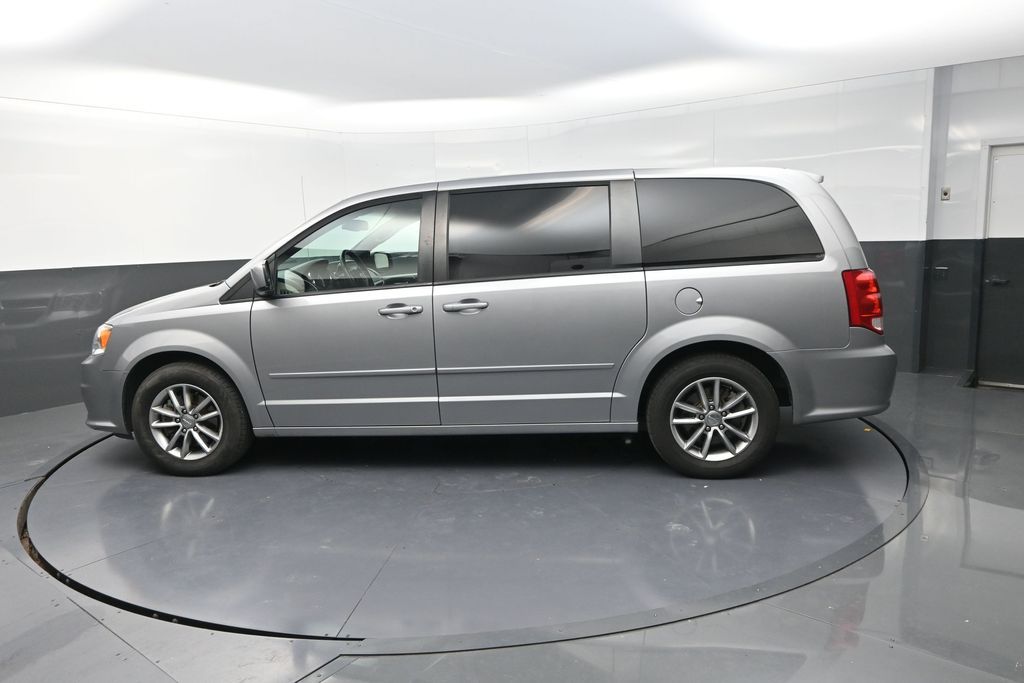 2016 Dodge Grand Caravan SE Plus photo 4