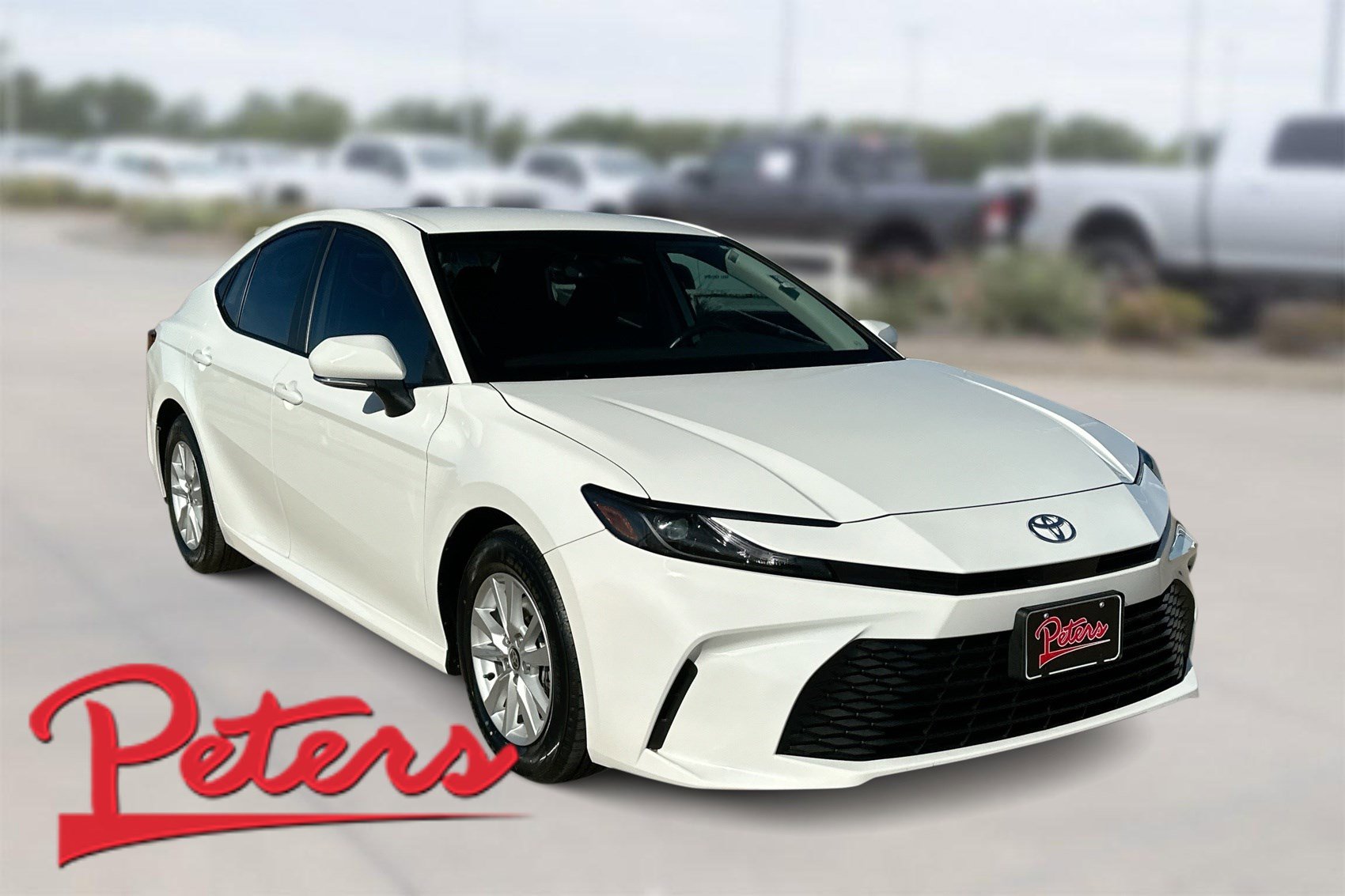 2025 Toyota Camry LE's photo