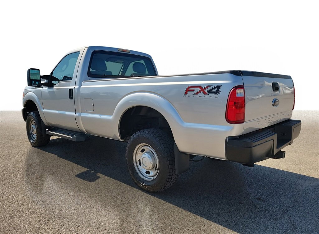 2016 Ford F-250 XLT photo 3
