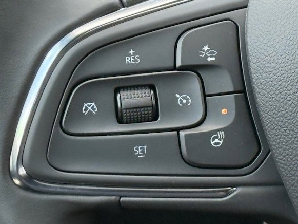 2025 Buick Envista Preferred photo 24