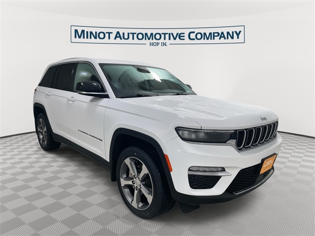 2023 Jeep Grand Cherokee Limited's photo
