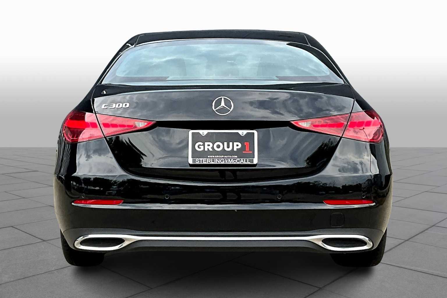 2025 Mercedes Benz C 300 photo 4