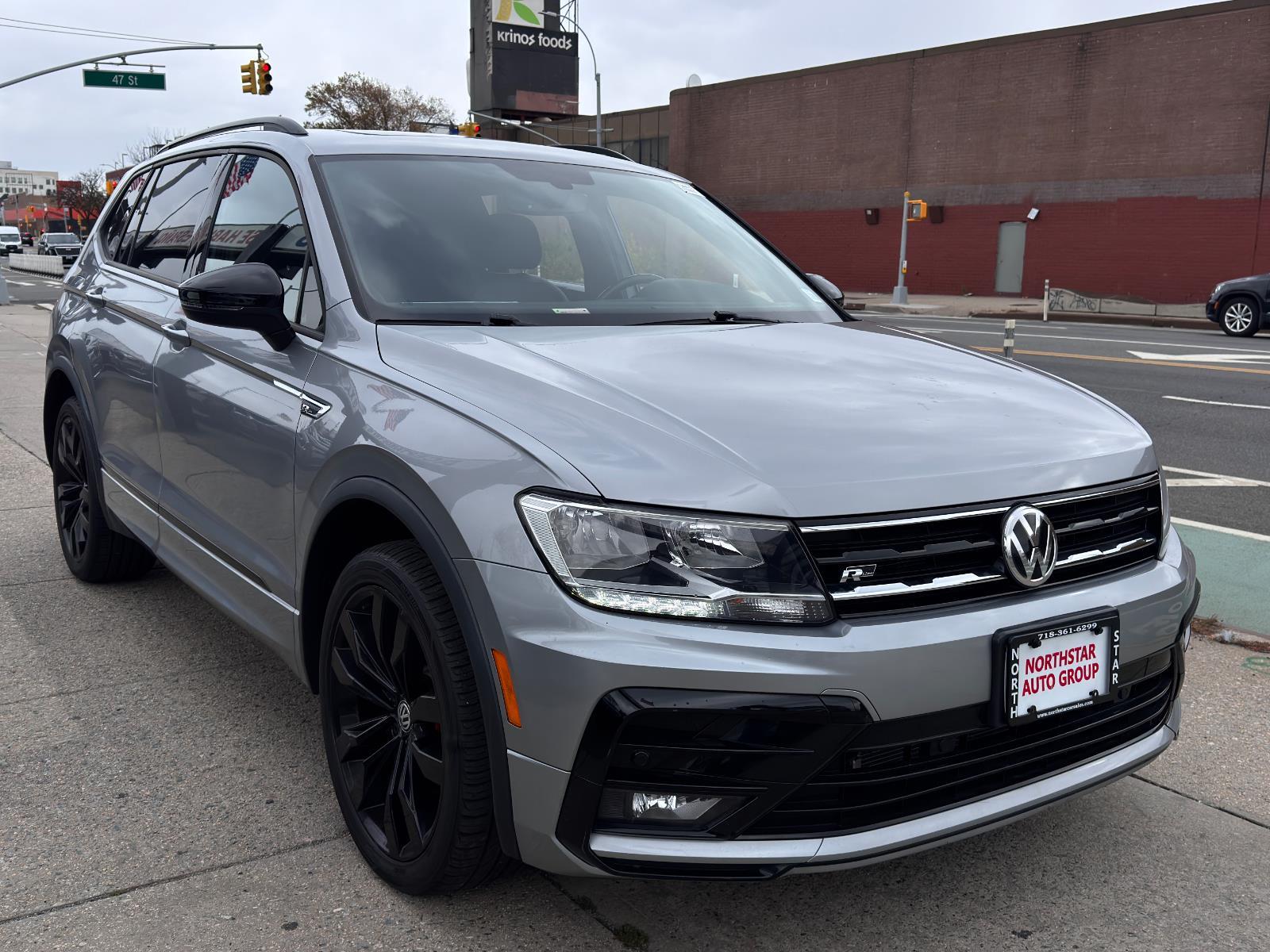 2021 Volkswagen Tiguan SE R-Line photo 2