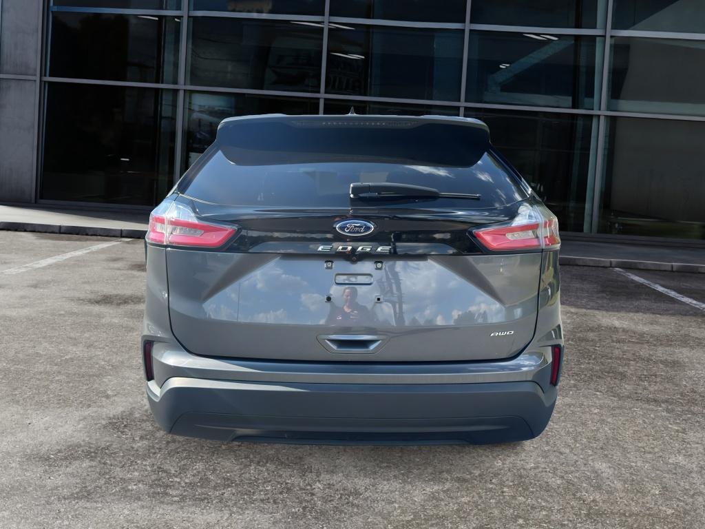 2022 Ford Edge SE photo 6