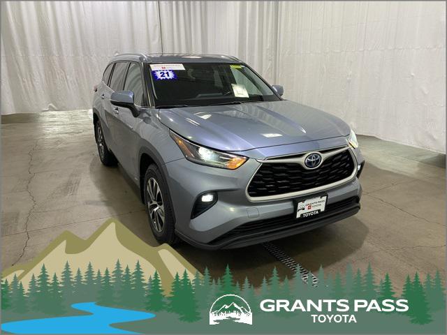 2021 Toyota Highlander XLE's photo