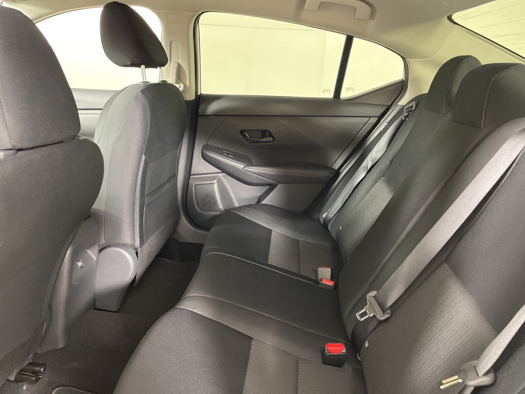 2025 Nissan Sentra SV photo 31