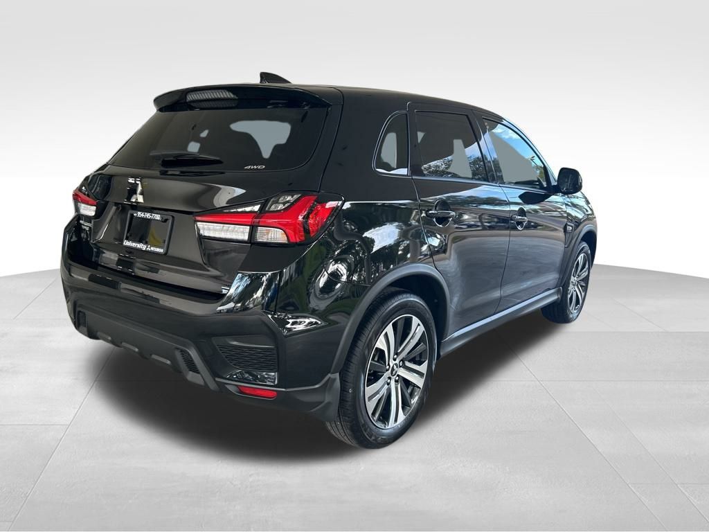 2025 Mitsubishi Outlander Sport ES photo 2