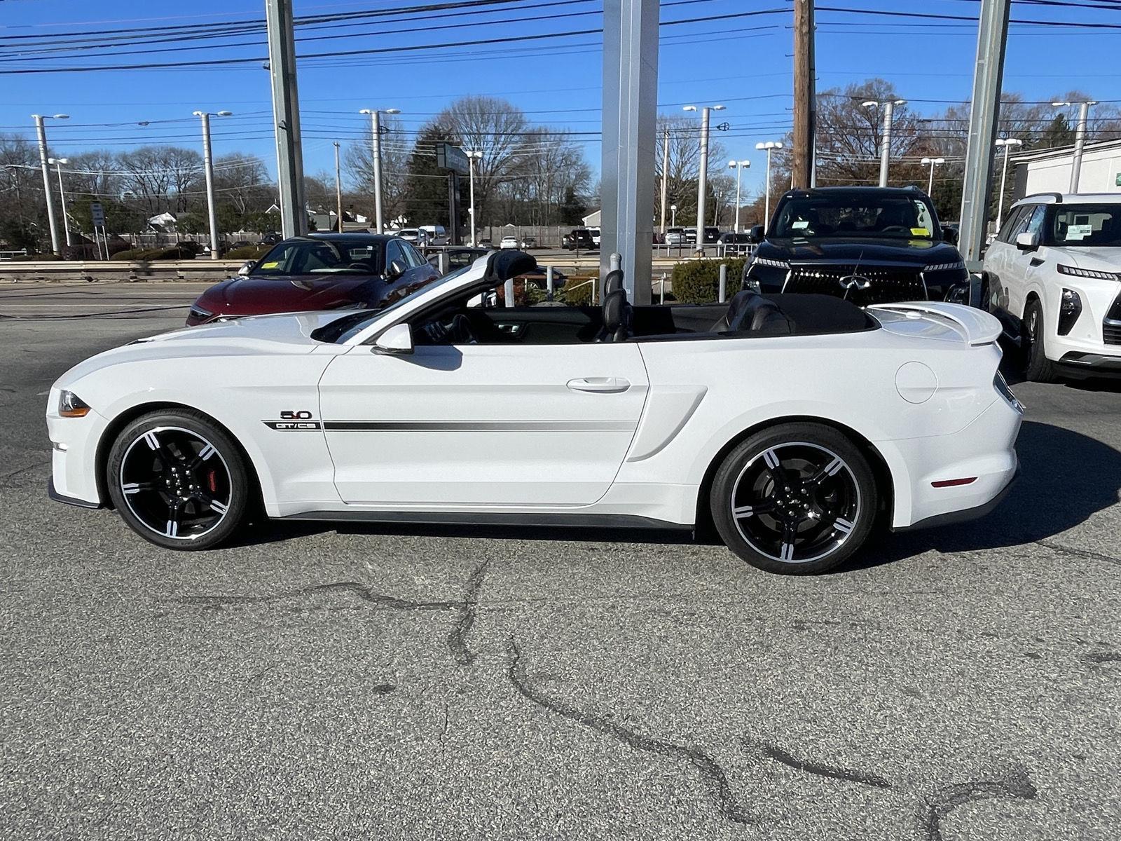 2021 Ford Mustang GT Premium photo 4