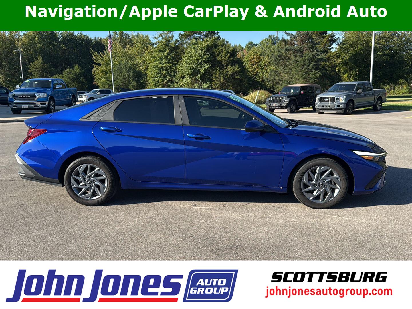 2024 Hyundai Elantra SEL's photo