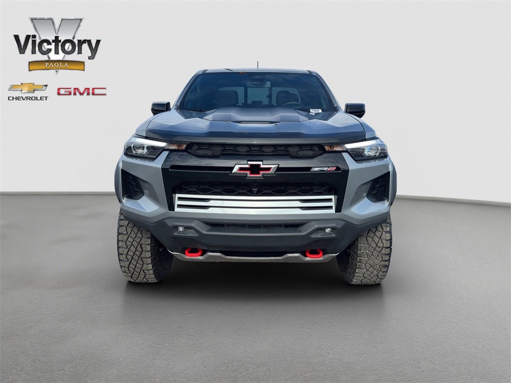 Used 2024 Chevrolet Colorado ZR2 with VIN 1GCPTFEK8R1182556 for sale in Kansas City