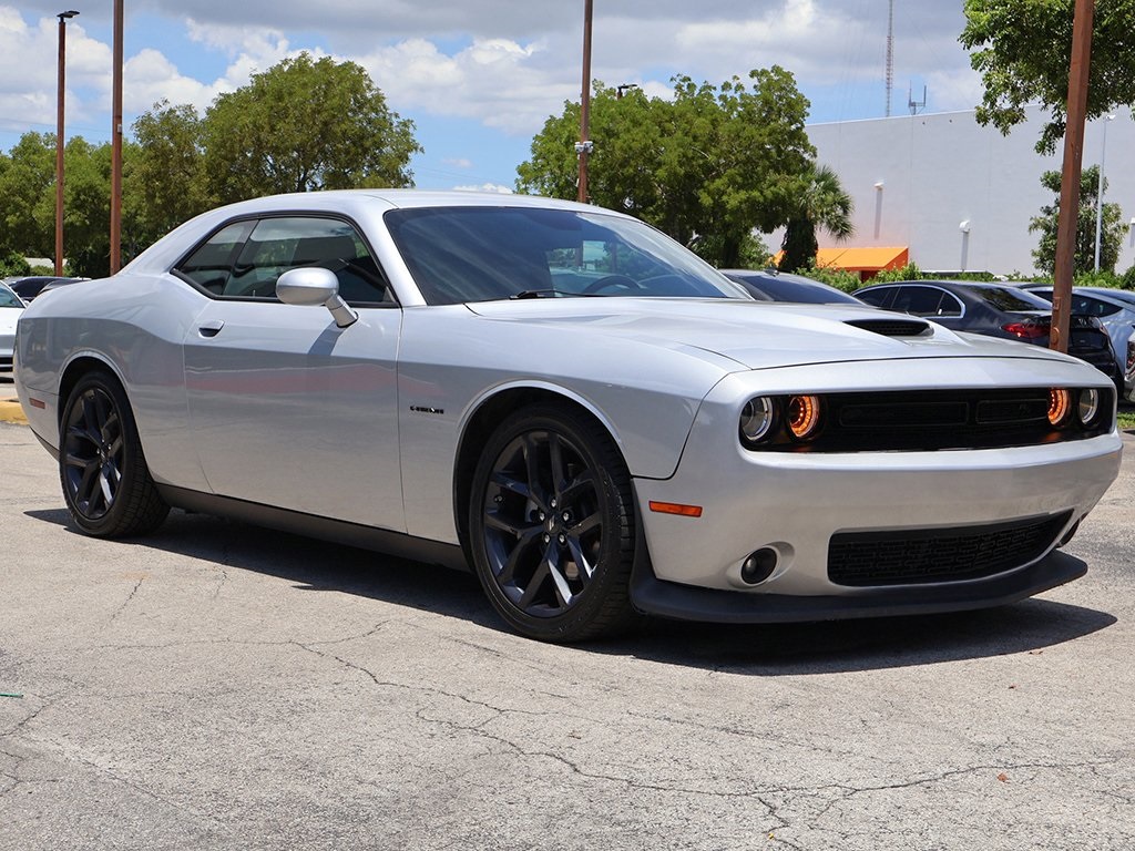 2022 Dodge Challenger R/T photo 37