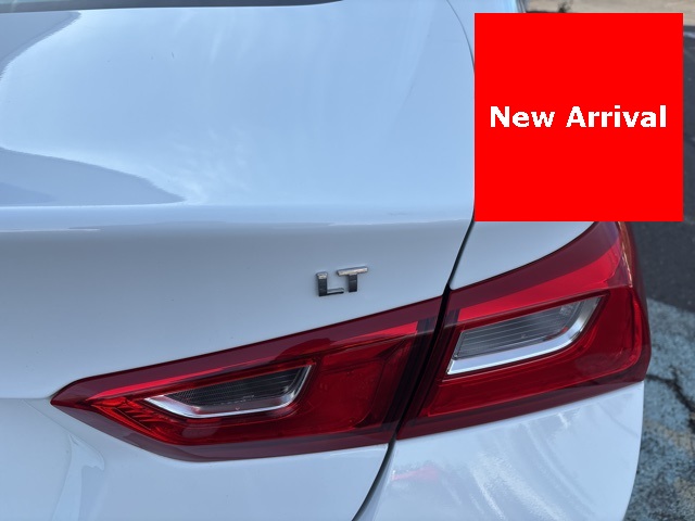 2024 Chevrolet Malibu 1LT photo 3