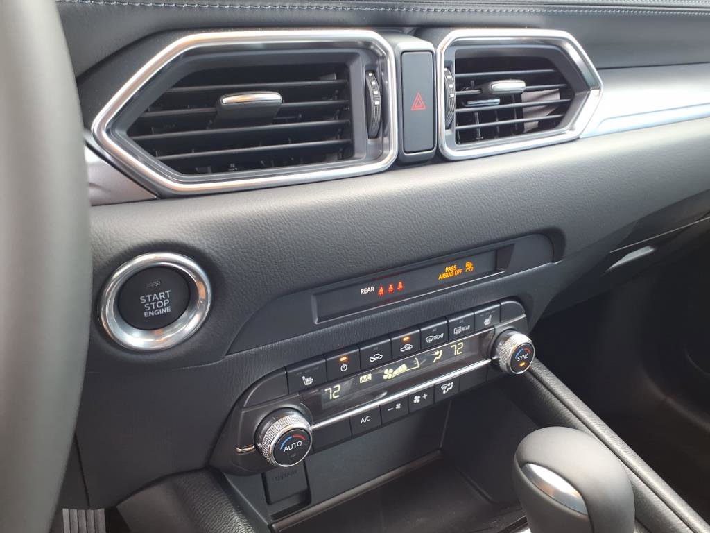 2025 Mazda CX-5 2.5 S Preferred photo 4
