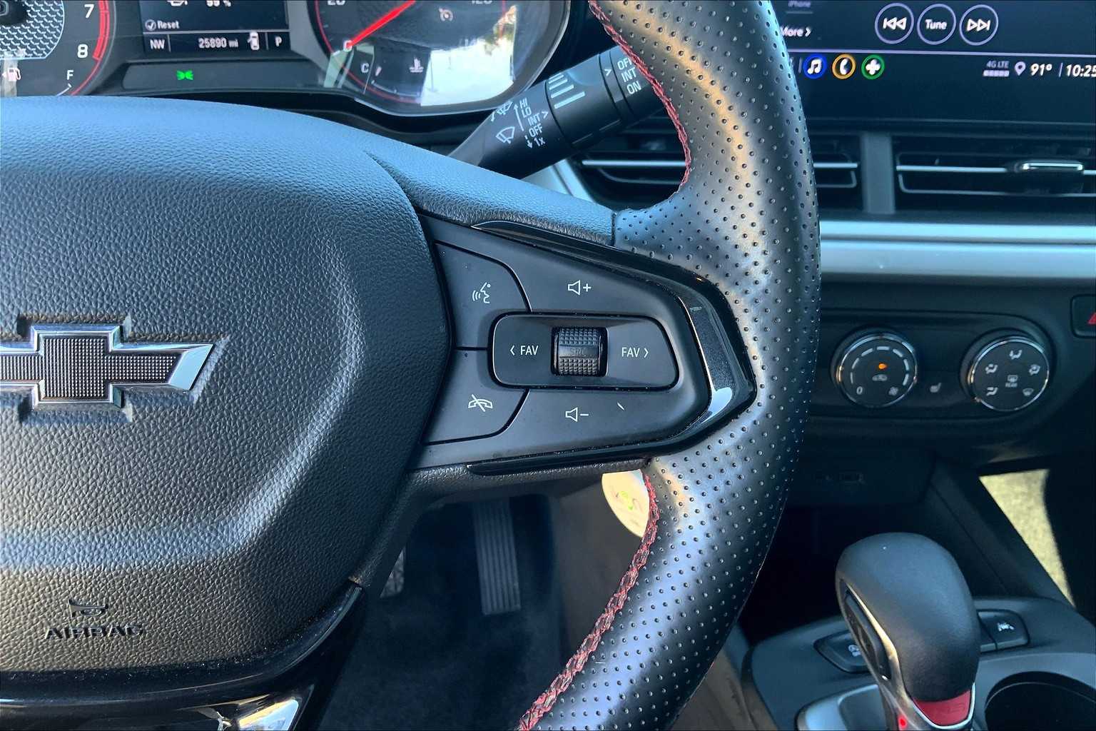 2024 Chevrolet Trax photo 22