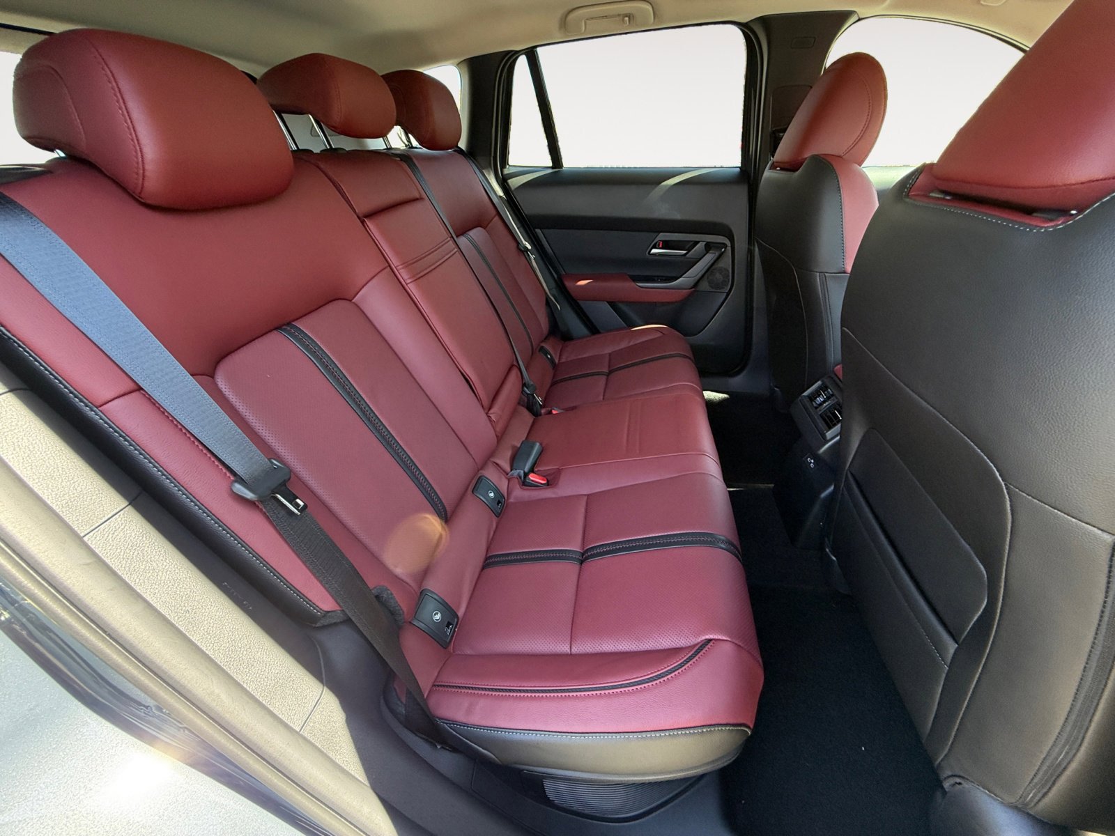 2025 Mazda CX-50 Premium photo 17