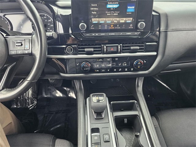 2022 Nissan Pathfinder SV photo 32