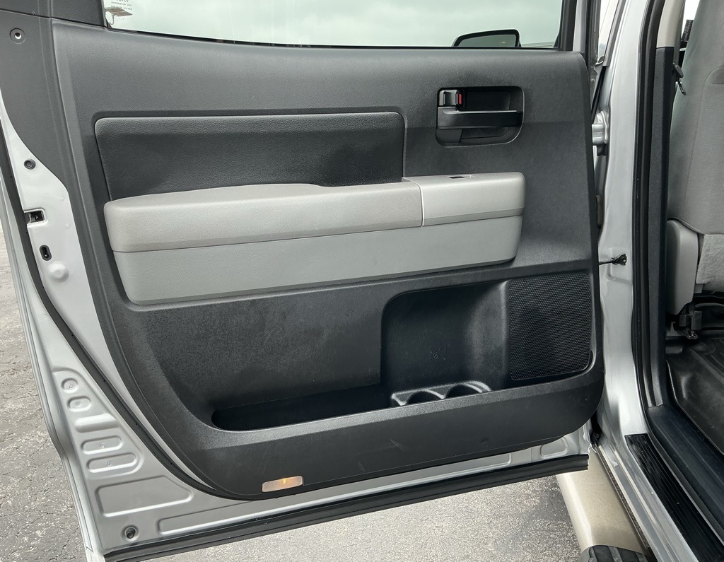 2008 Toyota Tundra SR5 photo 37