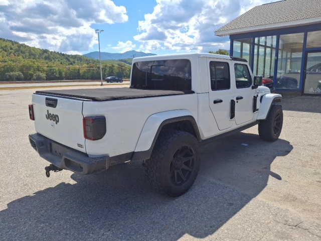 2021 Jeep Gladiator Overland photo 2