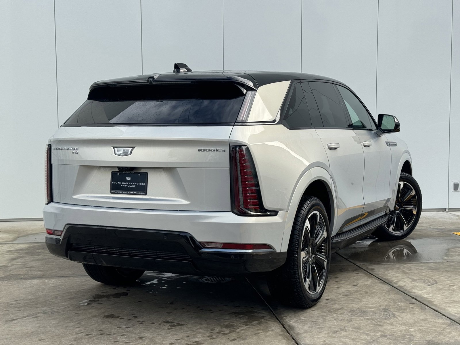 2025 Cadillac Escalade IQ Sport photo 6