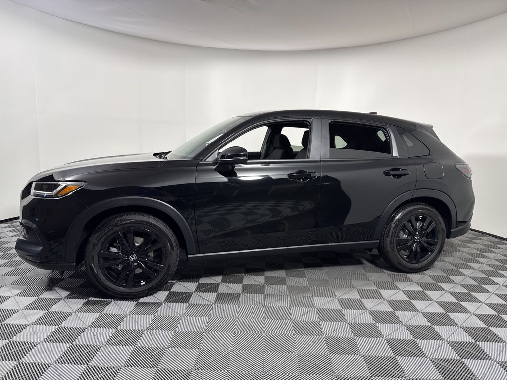 2026 Honda HR-V Sport photo 3