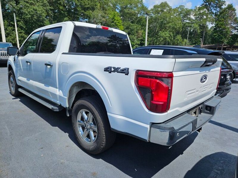 2024 Ford F-150 XLT photo 5