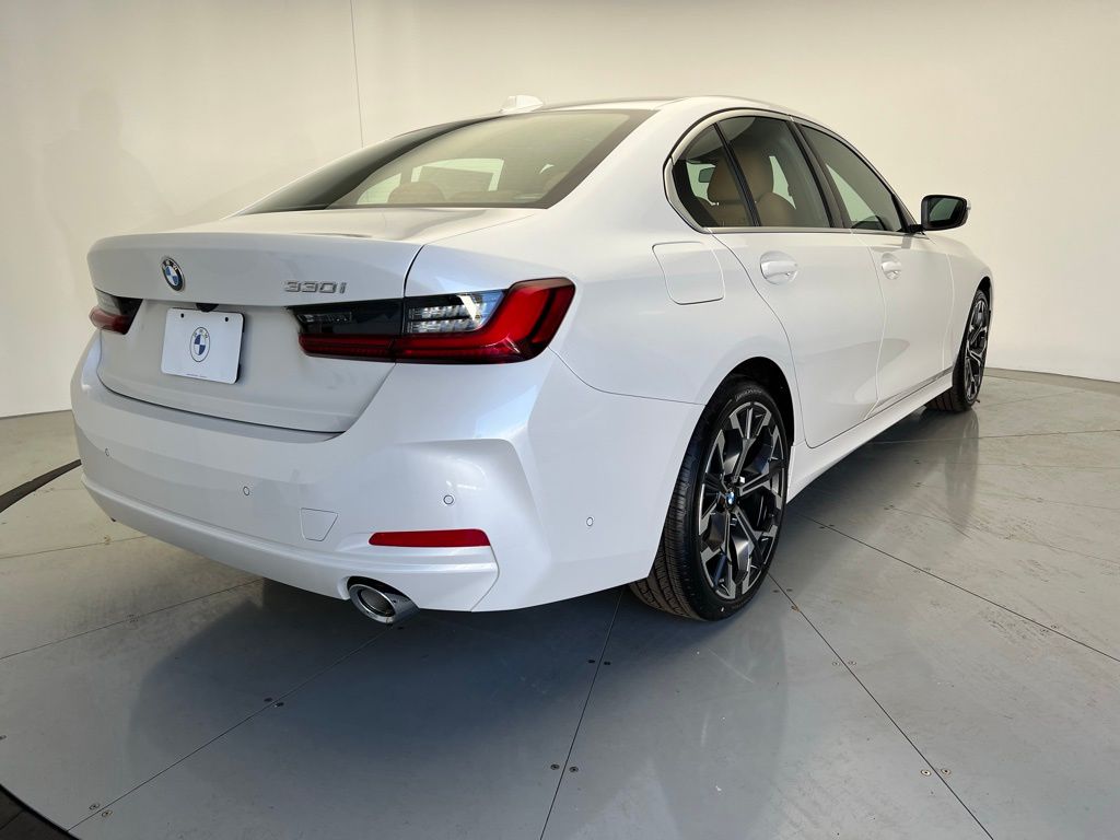 2025 Bmw 330i photo 3