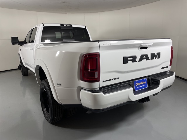 2025 Ram 3500 Limited photo 6