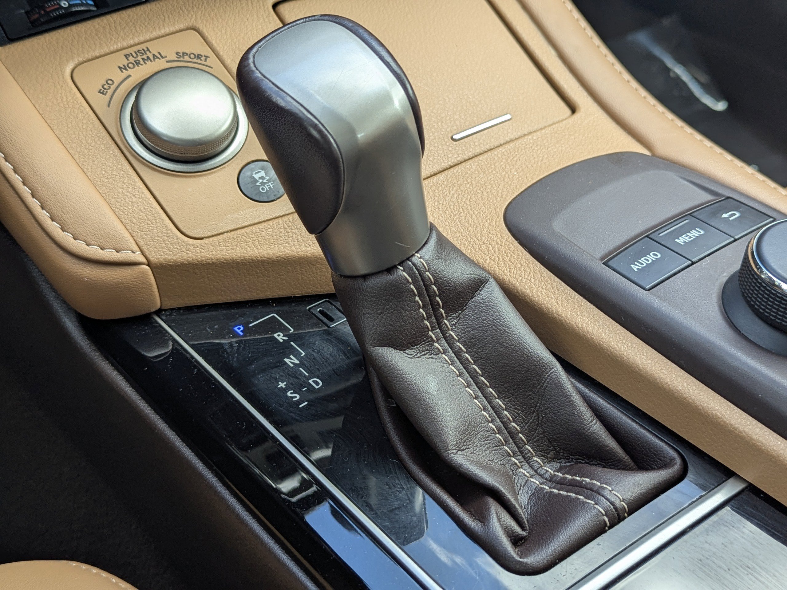 2017 Lexus ES 350 photo 29