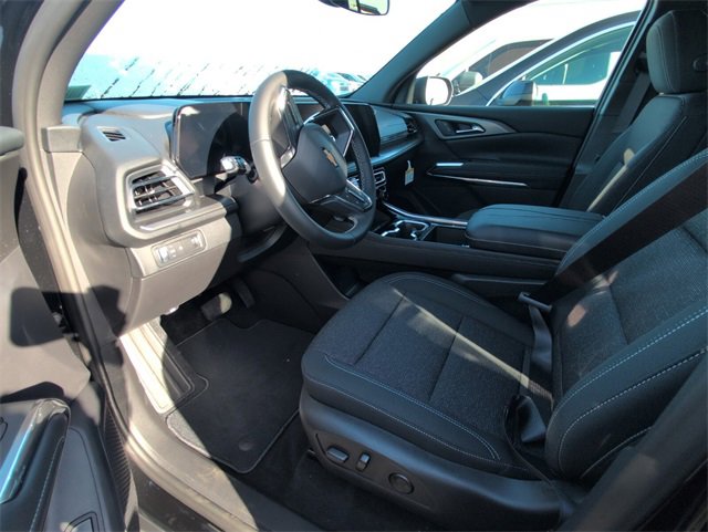 2026 Chevrolet Traverse photo 7