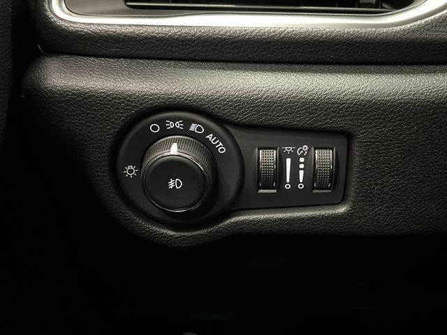 2026 Chrysler Pacifica Limited photo 22