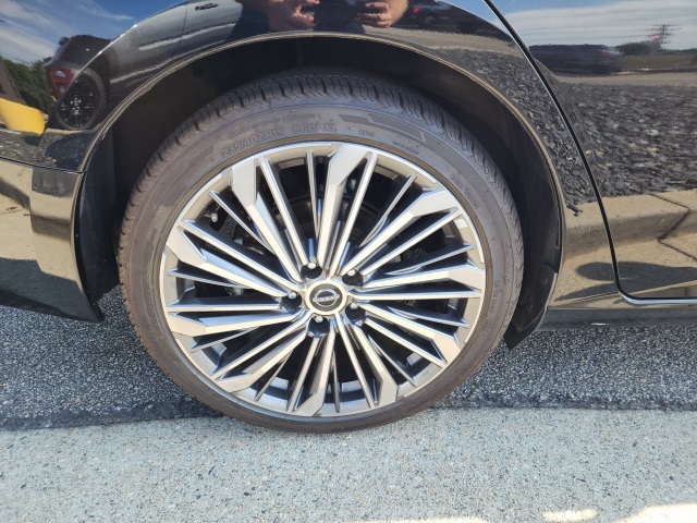 2023 Nissan Altima 2.5 SL photo 9